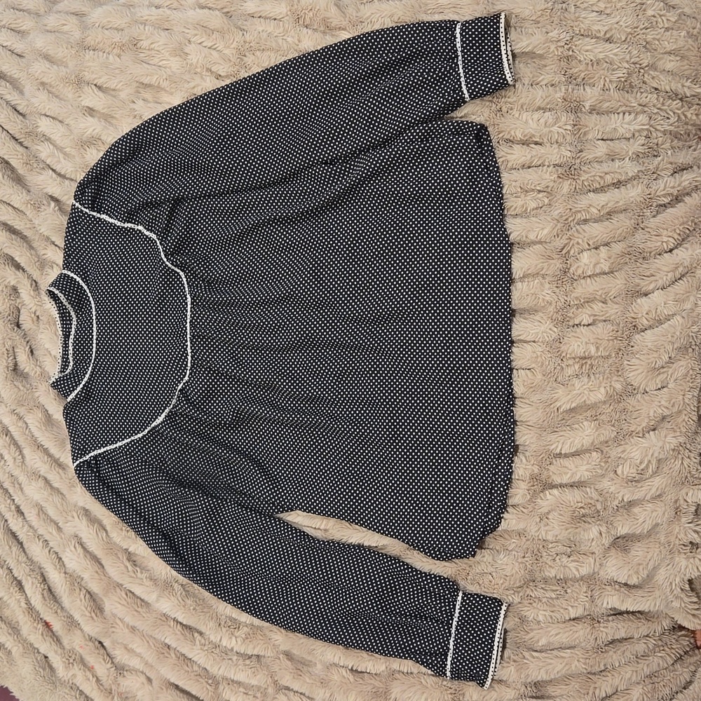 Who What Where Top Large